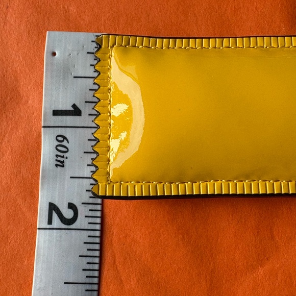 🌟 SOLD 🌟M&M’S X KATE SPADE NEW YORK PATENT PU 3D PACKET KEY FOB BAG CHARM 🍬 - Picture 12 of 16